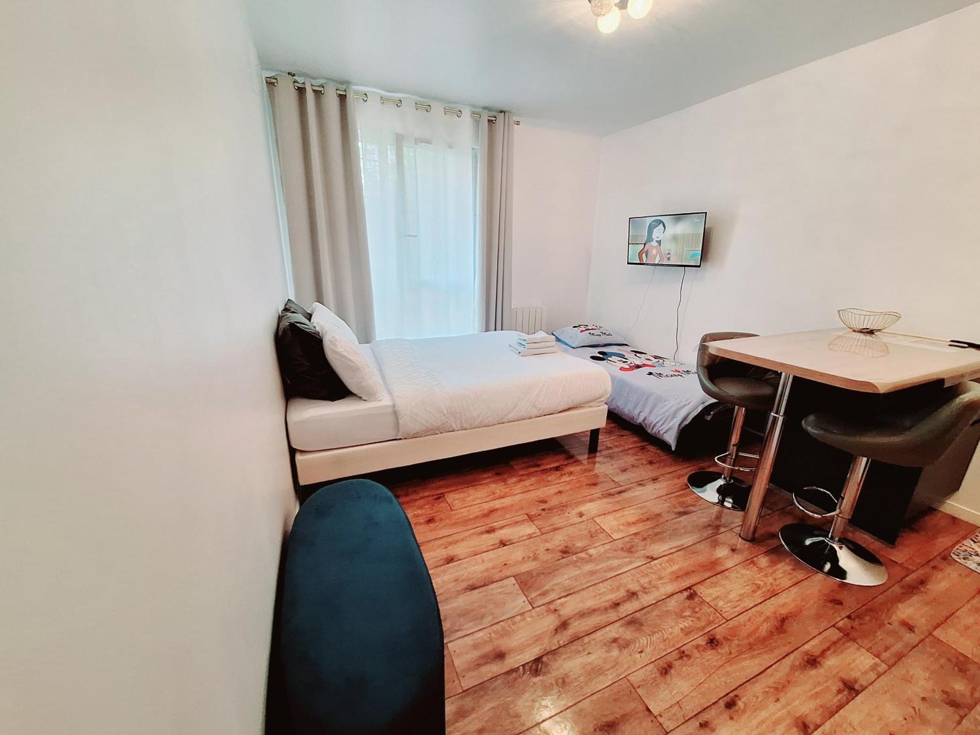 Studio Alpha - 2Min By Train To Disneyland Or 20Min Walk - 5Min Walk To "Val D'Europe" Station Montévrain Zewnętrze zdjęcie
